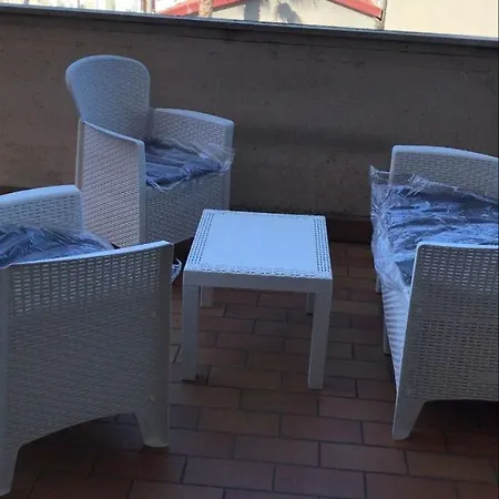 Appartamento Casa Claudia Fronte Mare *